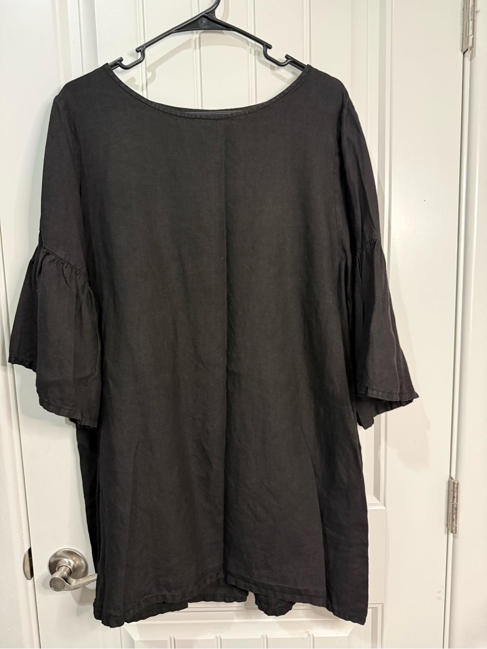 bryn Walker Black 100% Linen Bell-Sleeve Tunic size large made in USA - Picture 10 of 16